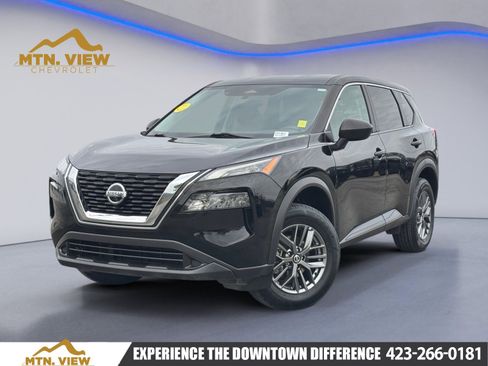 Used 2021 Nissan Rogue S image 1