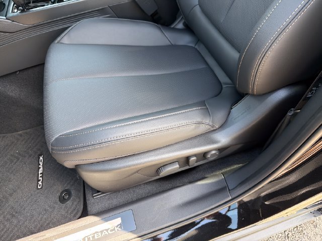 New 2026 Subaru Outback Limited AWD/4WD image 21