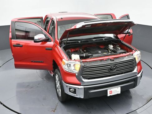 Certified 2017 Toyota Tundra Limited w/ Limited Premium Package image 44