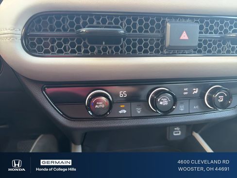Used 2025 Honda HR-V LX image 19