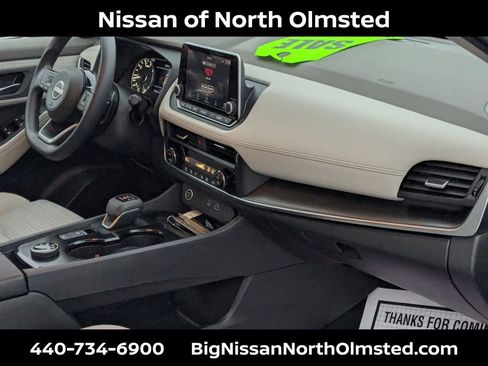 Certified 2023 Nissan Rogue SV image 27