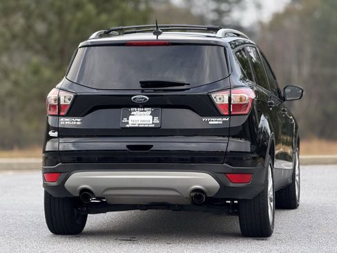 Used 2018 Ford Escape Titanium image 6