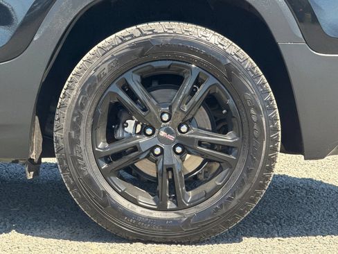 Used 2023 GMC Terrain AT4 AWD/4WD image 44