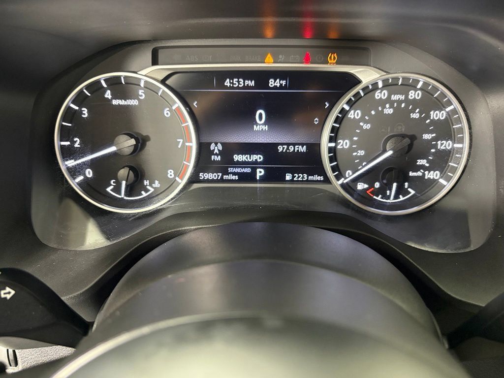 Used 2024 Nissan Rogue SV FWD image 31