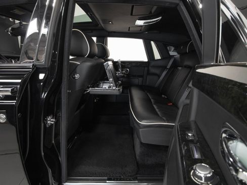 Used 2013 Rolls-Royce Phantom image 49