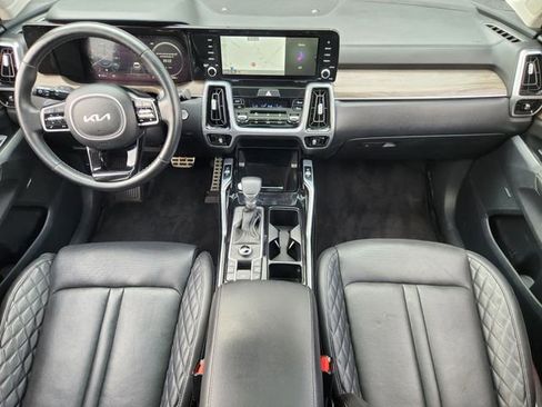 Used 2022 Kia Sorento SX Prestige image 20