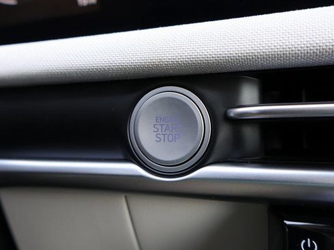 New 2026 Hyundai Tucson Limited image 34