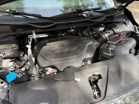 Used 2024 Honda Odyssey EX-L image 32