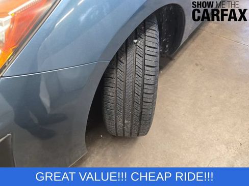 Used 2011 MAZDA MAZDA3 i Sport FWD image 18
