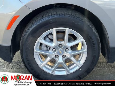 Certified 2024 Chevrolet Equinox LT image 10