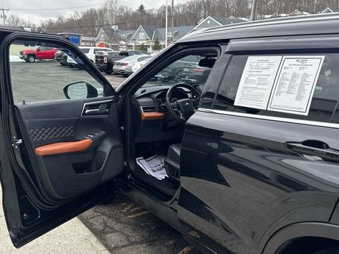 Used 2022 Mitsubishi Outlander SEL image 7