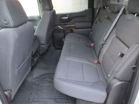 Certified 2019 GMC Sierra 1500 SLE w/ SLE Value Package AWD/4WD image 15