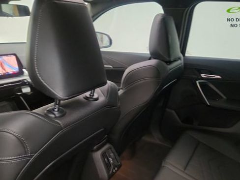 Used 2026 BMW X1 xDrive28i AWD/4WD image 32