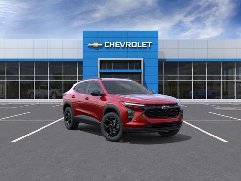 New 2026 Chevrolet Trax LT w/ Midnight Edition FWD image 1