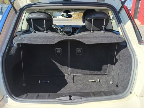 Used 2011 MINI Cooper S image 29