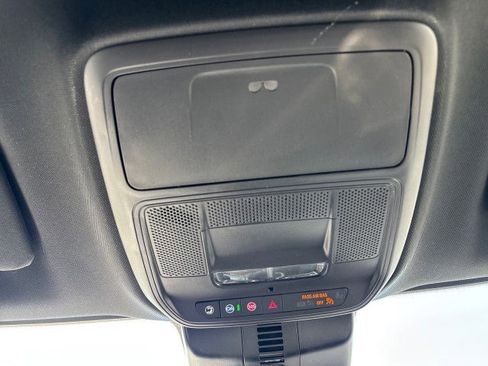 New 2026 GMC Acadia Elevation image 27