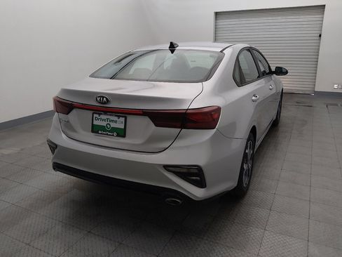 Used 2019 Kia Forte LXS FWD image 7