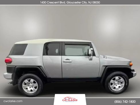 Used 2010 Toyota FJ Cruiser 4WD image 4
