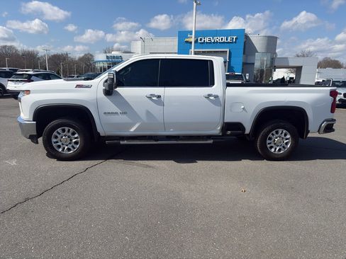 Used 2022 Chevrolet Silverado 2500 LTZ w/ LTZ Convenience Package image 4