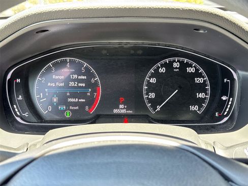 Used 2018 Honda Accord LX image 32
