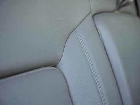 Used 2022 Chevrolet Silverado 2500 LTZ w/ LTZ Convenience Package image 37