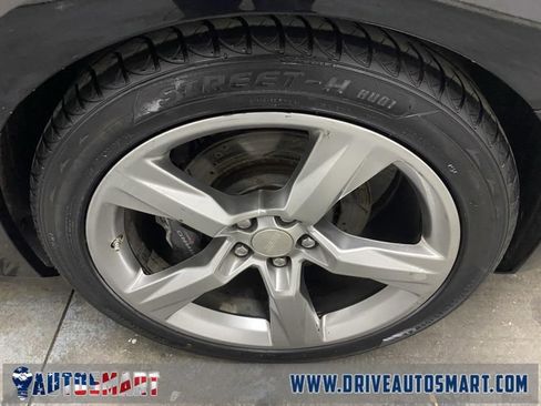 Used 2018 Chevrolet Camaro SS image 22