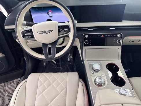 Used 2025 Genesis GV80 3.5T Prestige image 27