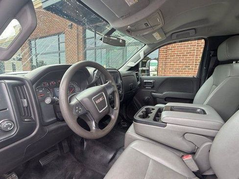 Used 2017 GMC Sierra 3500 2WD Regular Cab image 15