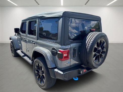 Used 2023 Jeep Wrangler Unlimited Sahara w/ Cold Weather Group AWD/4WD image 4