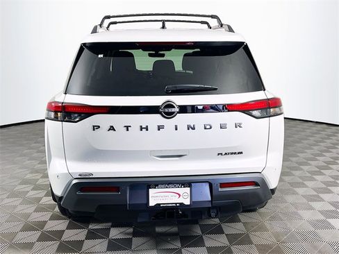 New 2026 Nissan Pathfinder Platinum image 6