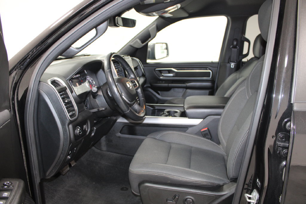 Used 2023 RAM 1500 Big Horn AWD/4WD image 19