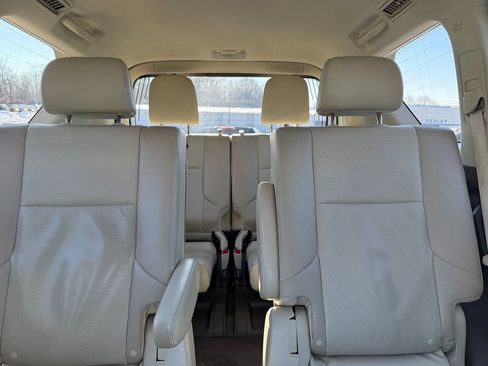 Used 2017 Lexus GX 460 image 39