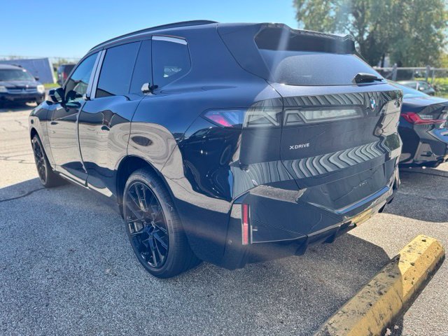 New 2027 BMW X5 xDrive40i w/ M Sport Professional Package AWD/4WD image 3