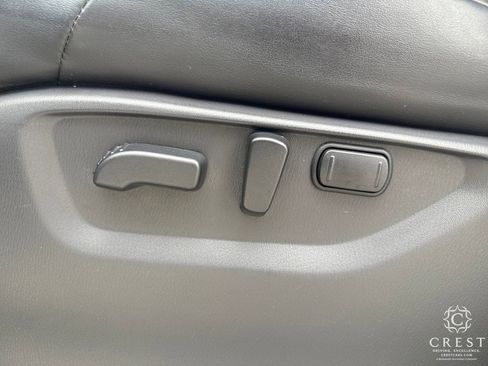 Used 2023 Nissan Armada Platinum w/ Captain's Chairs Package image 10