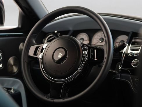 Certified 2020 Rolls-Royce Ghost RWD image 35