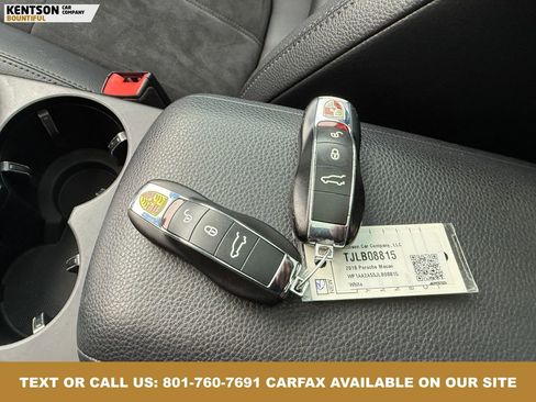 Used 2018 Porsche Macan image 41