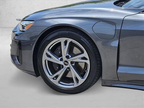 Used 2023 Audi e-tron GT Prestige w/ Prestige Package AWD/4WD image 9