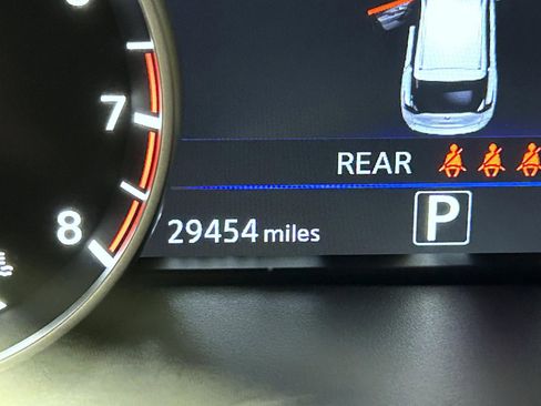 Used 2023 Nissan Murano Platinum w/ Cargo Package image 18