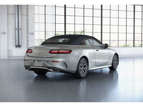 Certified 2022 Mercedes-Benz E 450 4MATIC Cabriolet image 11