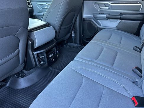 Used 2022 RAM 1500 Big Horn AWD/4WD image 26