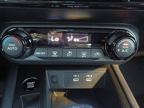 New 2026 Nissan Kicks SV image 15