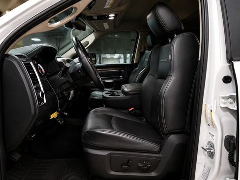 Used 2017 RAM 2500 Laramie w/ Sport Appearance Group AWD/4WD image 9