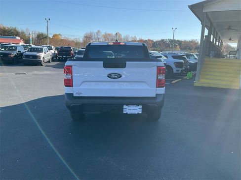 New 2025 Ford Maverick XLT w/ XLT Luxury Package image 6