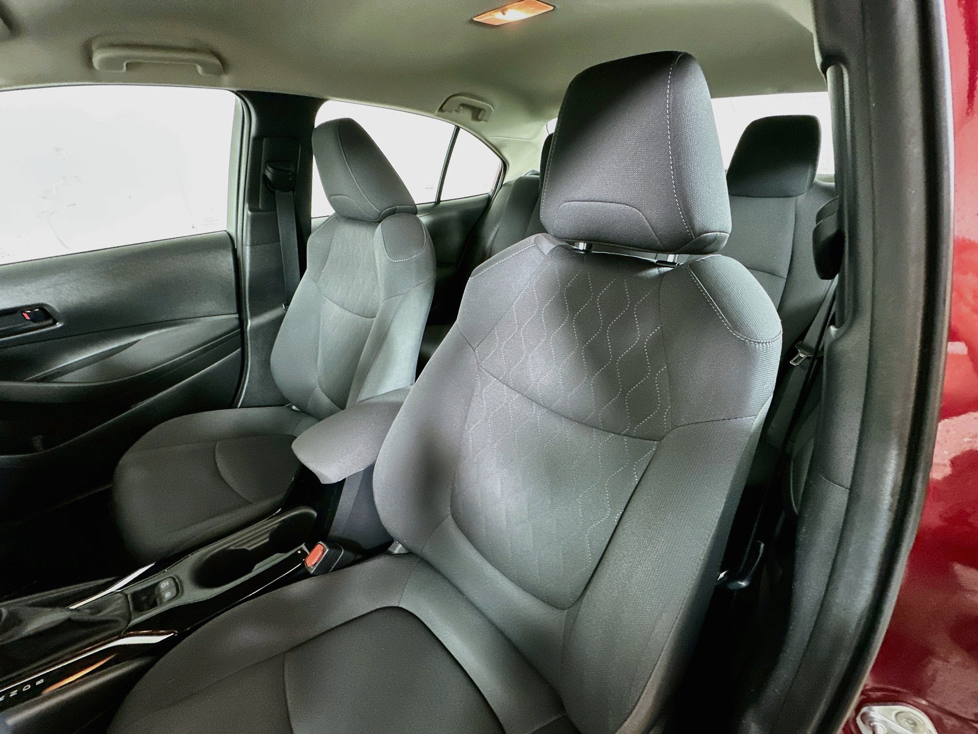 Certified 2022 Toyota Corolla LE w/ Carpet Mat Package (TMS) FWD image 19