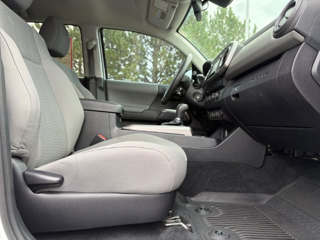 Certified 2019 Toyota Tacoma SR5 AWD/4WD image 19