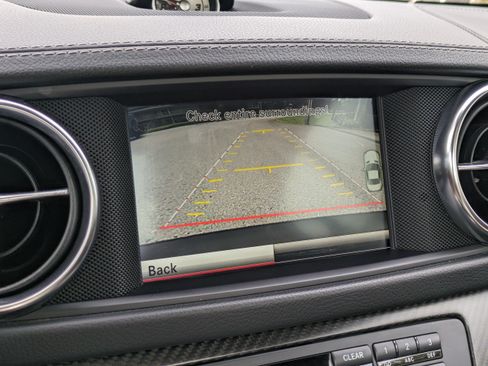 Used 2016 Mercedes-Benz SL 550 image 31