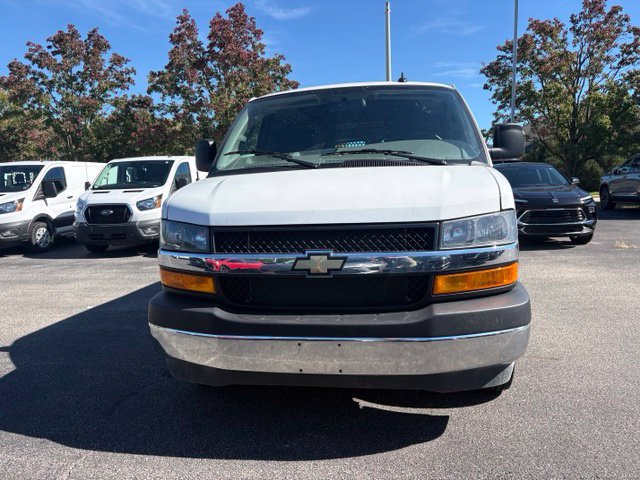 Used 2025 Chevrolet Express 2500 w/ Driver Convenience Package RWD image 15