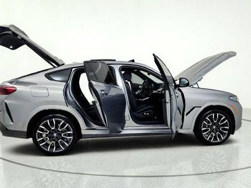 Used 2026 BMW X6 xDrive40i AWD/4WD image 20