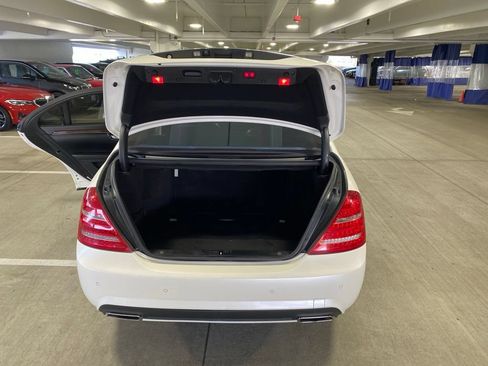 Used 2010 Mercedes-Benz S 550 image 6