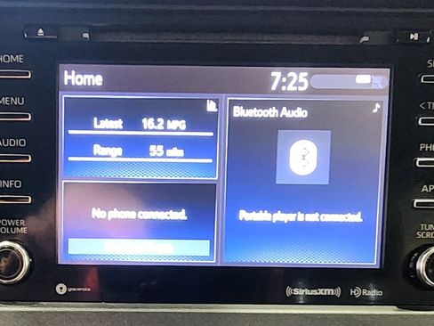 Used 2018 Toyota Sienna SE FWD image 9
